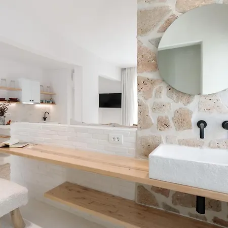 Naxian Aura Hotel apartamentowy
