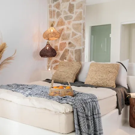 Naxian Aura Naxos City