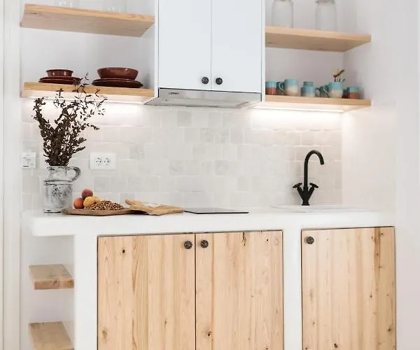 شقة فندقية Naxian Aura 4*