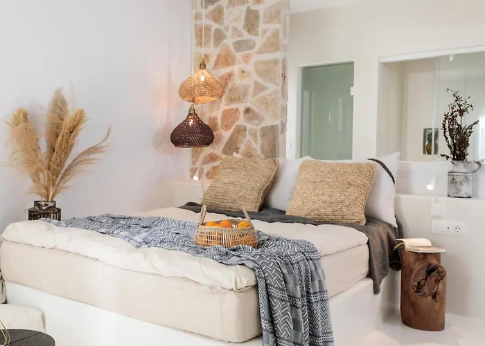 Naxian Aura Naxos City