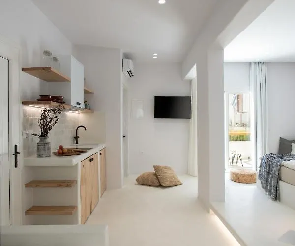 Aparthotel Naxian Aura 4*