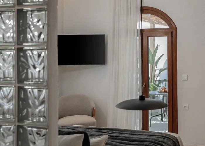 Naxian Aura Naxos City